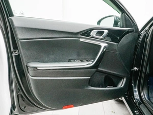 Хетчбэк Kia Ceed 2019 года, 1529000 рублей, Красноярск