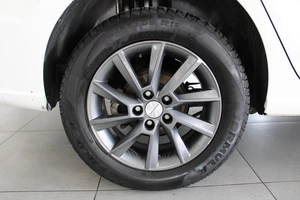 Седан Volkswagen Polo 2016 года, 1050000 рублей, Красноярск