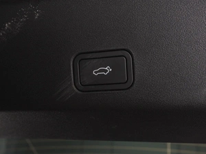 Внедорожник Geely Xingyue L 2025 года, 4549000 рублей, Красный Пахарь