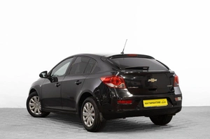 Хетчбэк Chevrolet Cruze 2012 года, 679000 рублей, Барнаул