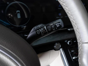 Минивэн Kia Carnival 2021 года, 4660000 рублей, Ставрополь