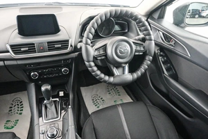 Седан Mazda Axela 2017 года, 1699000 рублей, Красноярск