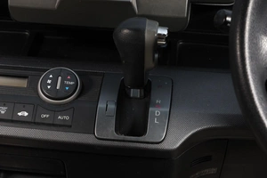 Минивэн Honda Freed 2010 года, 999000 рублей, Новосибирск