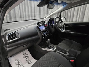 Хетчбэк Honda Fit 2016 года, 1260000 рублей, Красноярск