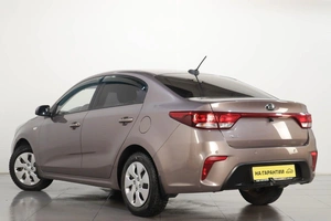Седан Kia Rio 2019 года, 1359000 рублей, Челябинск