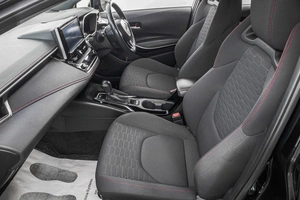 Хетчбэк Toyota Corolla 2018 года, 1749000 рублей, Барнаул