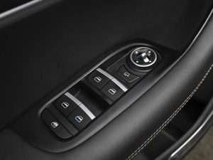 Внедорожник Chery Tiggo 8 2023 года, 2250000 рублей, Омск