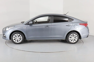 Седан Hyundai Solaris 2019 года, 1220000 рублей, Брянск