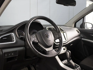 Внедорожник Suzuki SX4 2019 года, 2150000 рублей, Омск