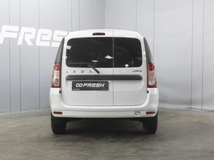 Универсал ВАЗ (LADA) Largus 2024 года, 1300000 рублей, Омск