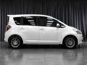 Хетчбэк Toyota Ractis 2009 года, 749000 рублей, Тюмень