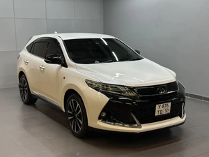 Внедорожник Toyota Harrier 2018 года, 3347000 рублей, Красноярск