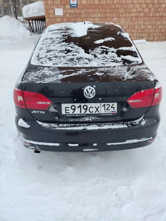 Седан Volkswagen Jetta 2012 года, 890000 рублей, Красноярск