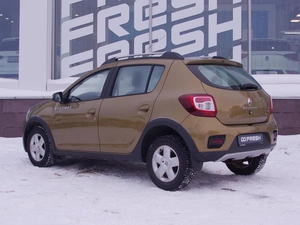 Хетчбэк Renault Sandero Stepway 2015 года, 935000 рублей, Владимир