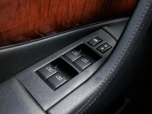 Внедорожник Infiniti QX70 2014 года, 2699000 рублей, Большой Сочи
