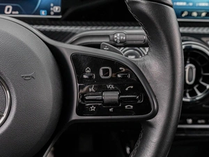 Хетчбэк Mercedes-benz A-класс 2019 года, 2130000 рублей, Краснодар