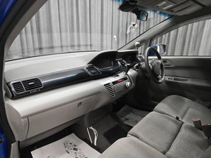 Минивэн Honda Edix 2006 года, 663000 рублей, Красноярск