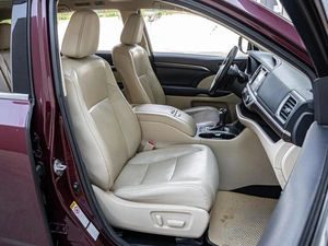 Внедорожник Toyota Highlander 2014 года, 2400000 рублей, Краснодар