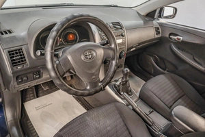 Седан Toyota Corolla 2008 года, 879000 рублей, Челябинск