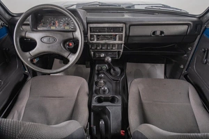 Внедорожник ВАЗ (LADA) 4x4 (Нива) 2010 года, 399000 рублей, Томск