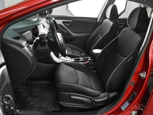 Седан Hyundai Elantra 2012 года, 999000 рублей, Воронеж