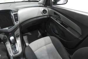 Седан Chevrolet Cruze 2012 года, 839000 рублей, Новокузнецк