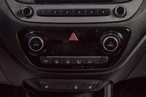 Седан Hyundai Solaris 2017 года, 999000 рублей, Челябинск