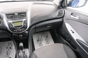 Хетчбэк Hyundai Solaris 2012 года, 799000 рублей, Красноярск