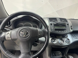 Внедорожник Toyota RAV4 2008 года, 1199000 рублей, Красноярск