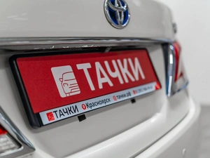 Седан Toyota Crown 2014 года, 1800000 рублей, Красноярск