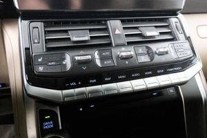 Внедорожник Toyota Land Cruiser 2021 года, 10399000 рублей, Красноярск