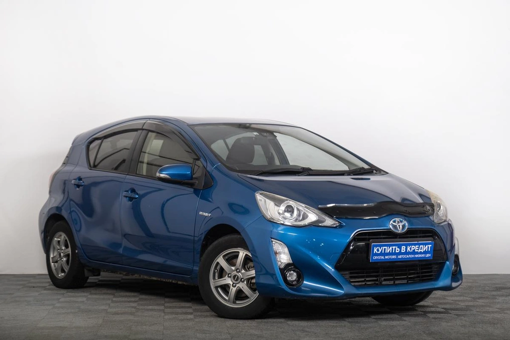 Хетчбэк Toyota Aqua 2016 года, 999000 рублей, Томск