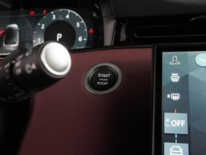 Внедорожник Land Rover Range Rover Evoque 2025 года, 5889000 рублей, Воронеж