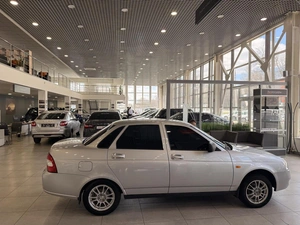 Седан ВАЗ (LADA) Priora 2018 года, 670000 рублей, Орёл