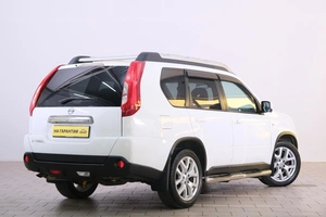 Внедорожник Nissan X-Trail 2014 года, 1539000 рублей, Омск