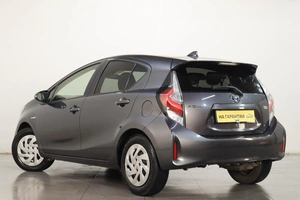 Хетчбэк Toyota Aqua 2018 года, 1269000 рублей, Челябинск