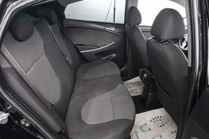 Хетчбэк Hyundai Solaris 2011 года, 719000 рублей, Красноярск