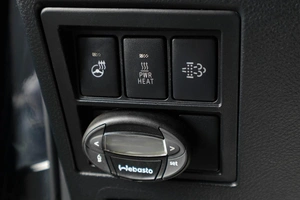 Пикап Toyota Hilux 2018 года, 2739000 рублей, Тюмень
