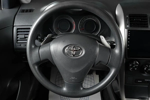 Седан Toyota Corolla 2007 года, 699000 рублей, Тюмень