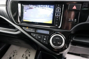Хетчбэк Toyota Aqua 2016 года, 999000 рублей, Красноярск