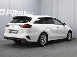 Универсал Kia Ceed 2021 года, 1770000 рублей, Омск