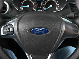 Седан Ford Fiesta 2016 года, 999000 рублей, Аксай