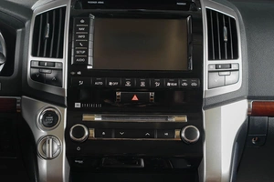Внедорожник Toyota Land Cruiser 2014 года, 4599000 рублей, Тюмень