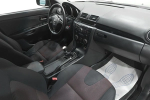 Хетчбэк Mazda 3 2005 года, 499000 рублей, Новокузнецк