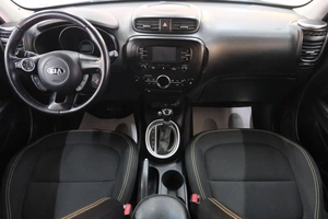Хетчбэк Kia Soul 2015 года, 1249000 рублей, Омск