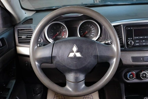 Седан Mitsubishi Lancer 2013 года, 839000 рублей, Тюмень