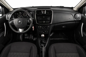 Хетчбэк Renault Sandero Stepway 2017 года, 989000 рублей, Челябинск