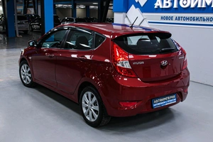 Хетчбэк Hyundai Solaris 2012 года, 928000 рублей, Солонцы