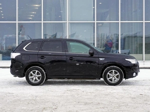 Внедорожник Mitsubishi Outlander 2013 года, 1749000 рублей, Нижний Новгород