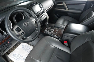 Внедорожник Toyota Land Cruiser 2008 года, 3349000 рублей, Тюмень